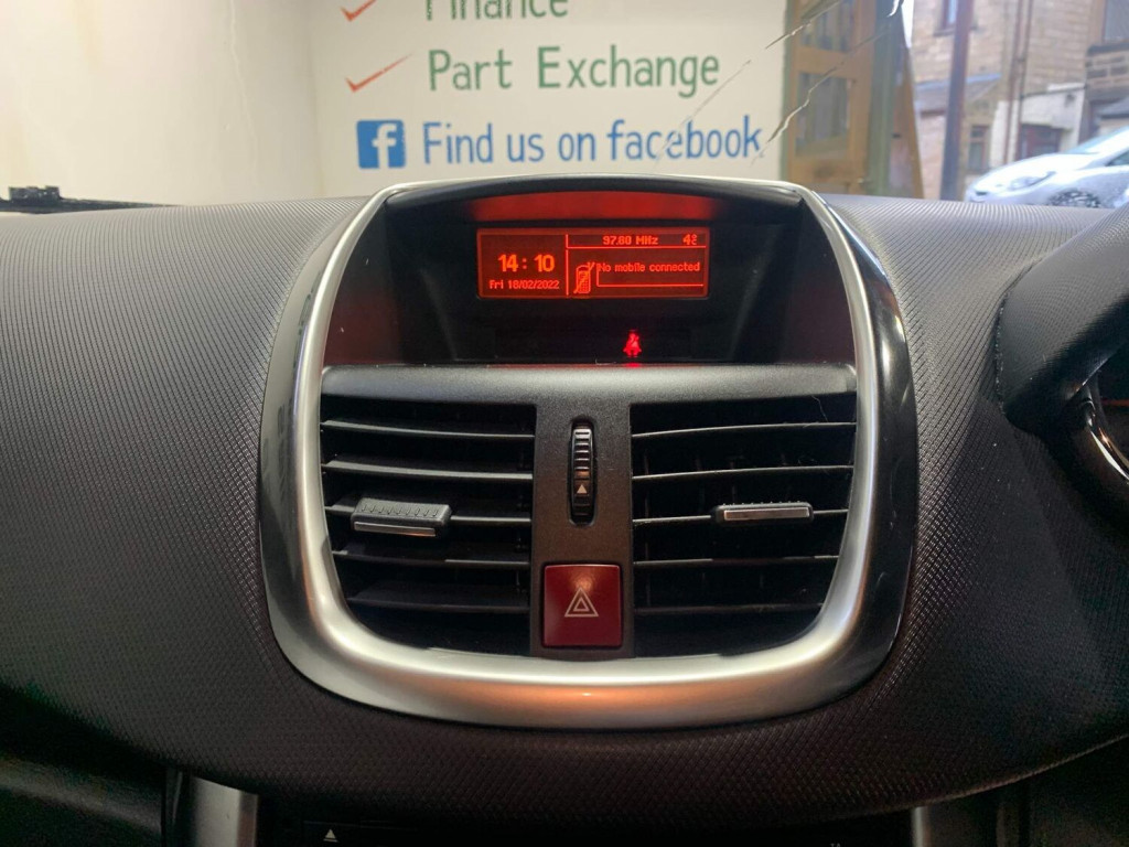 PEUGEOT 207 CC