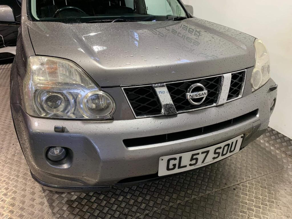 NISSAN X-TRAIL