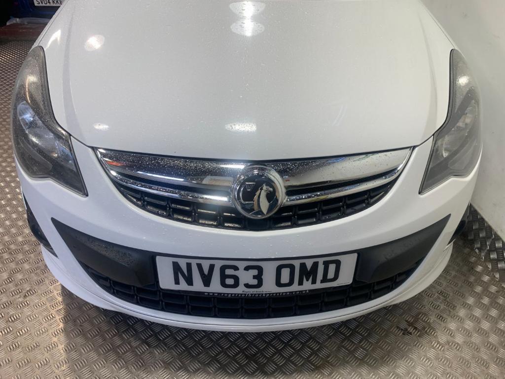 VAUXHALL CORSA