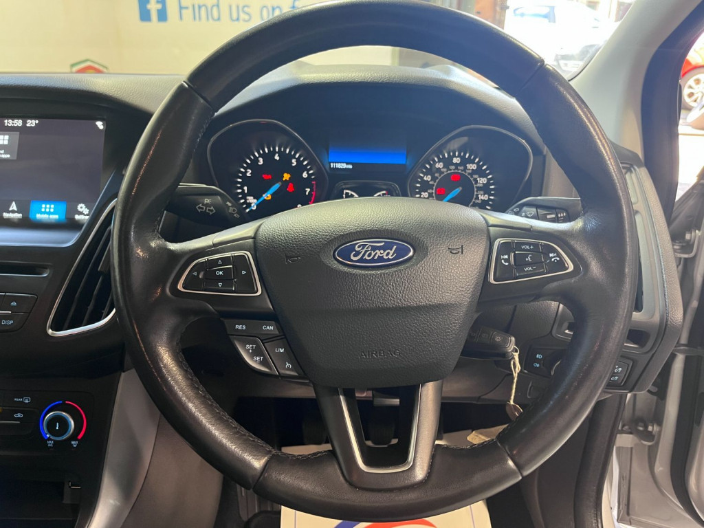 FORD FOCUS