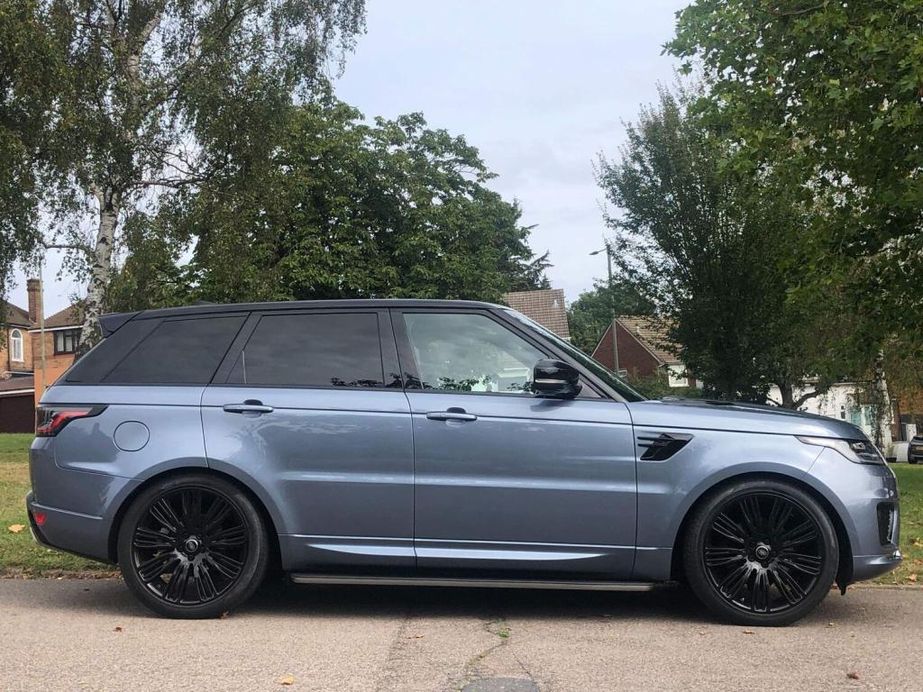 View LAND ROVER RANGE ROVER SPORT 3.0 SD V6 HSE Dynamic Auto 4WD ss 5dr