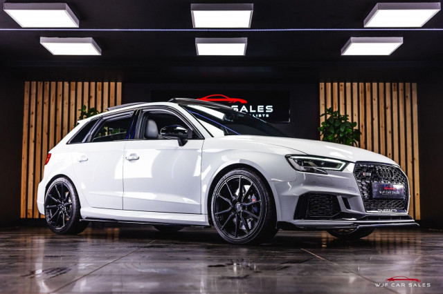 AUDI RS3