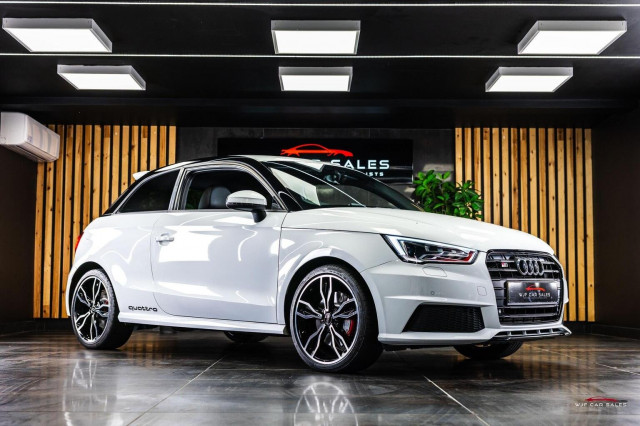 AUDI S1