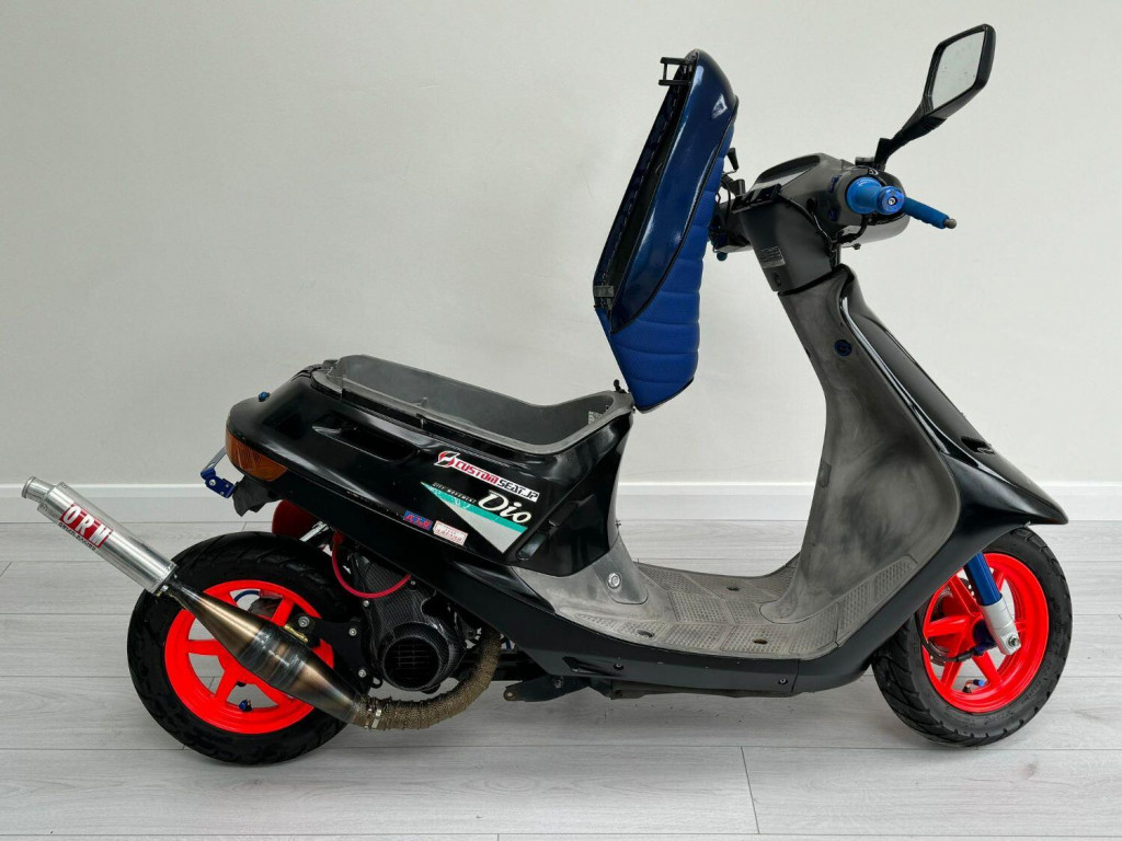 HONDA DIO
