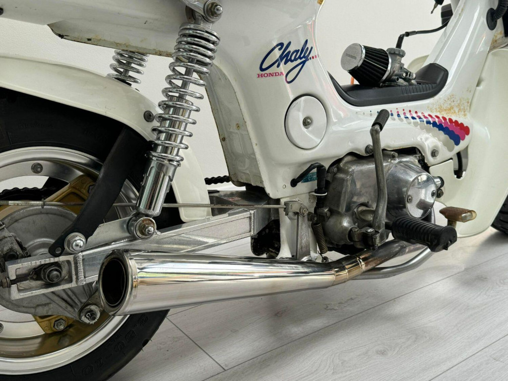 HONDA CHALY