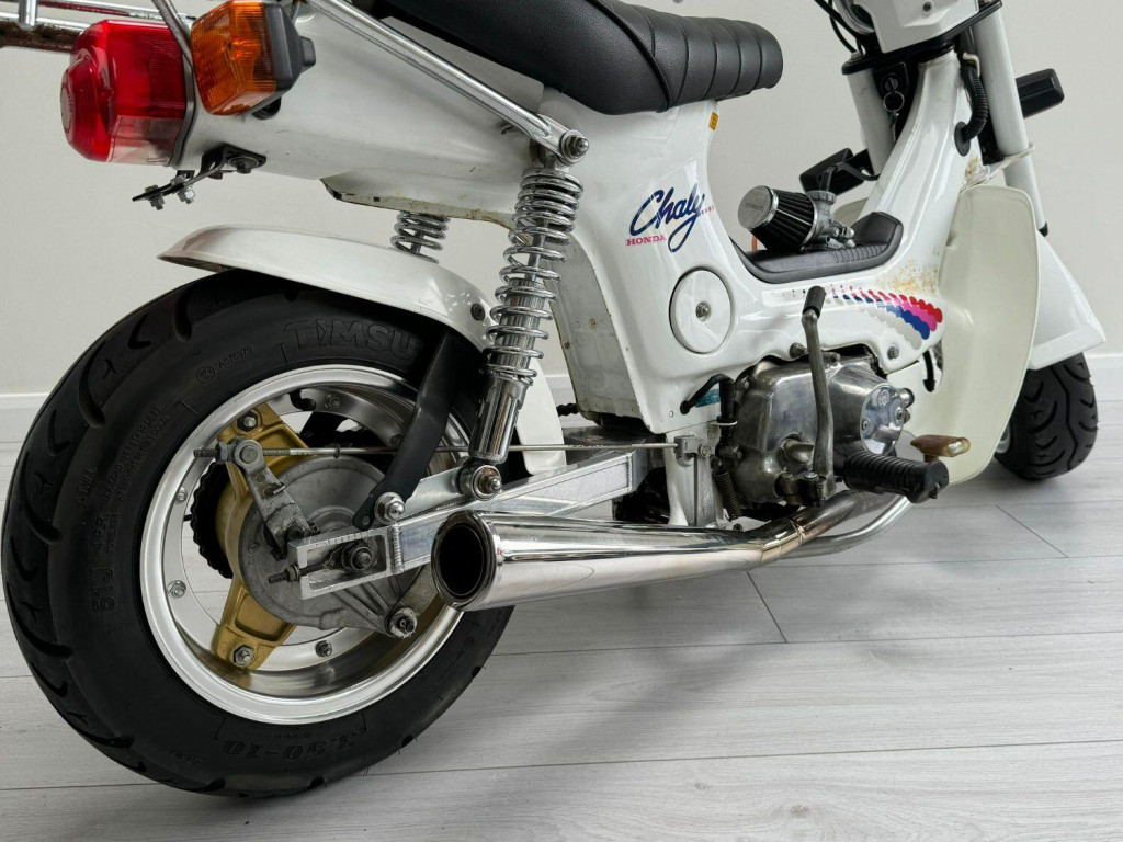 HONDA CHALY