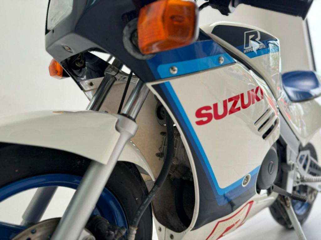 SUZUKI GAG