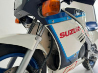 SUZUKI GAG