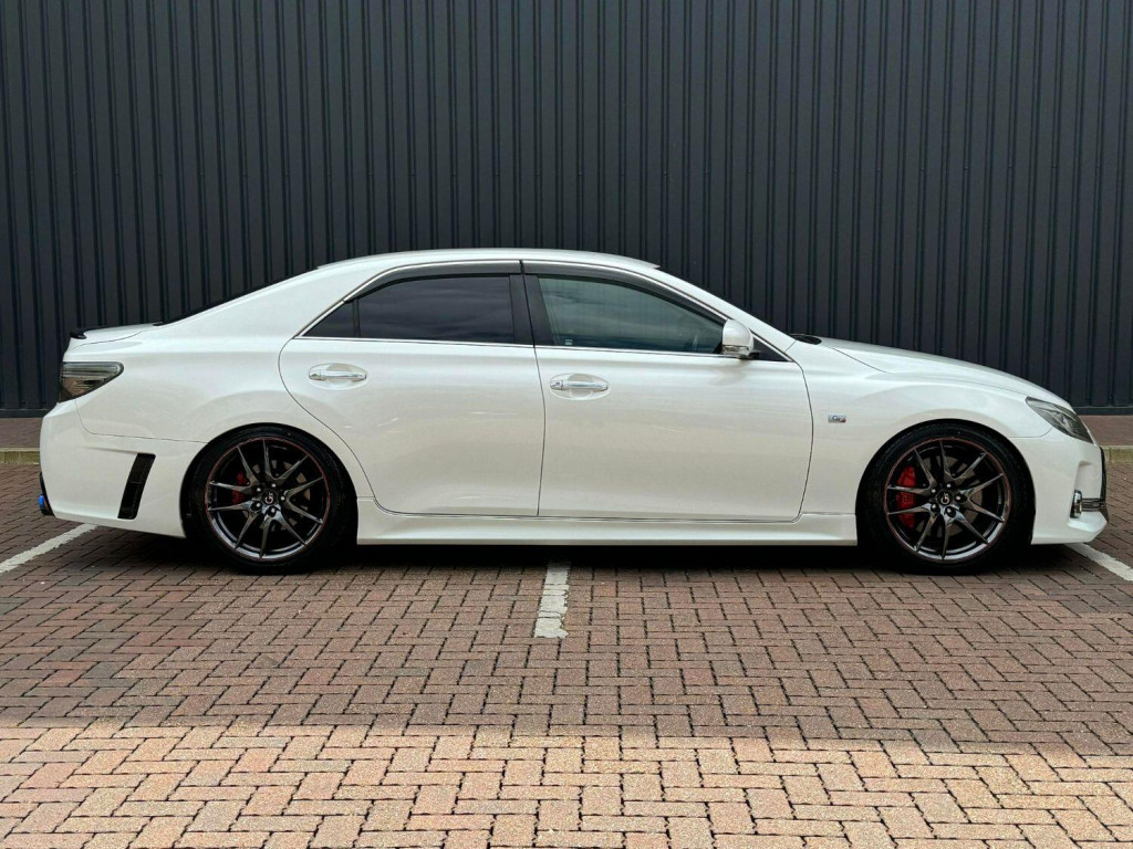 TOYOTA MARK X