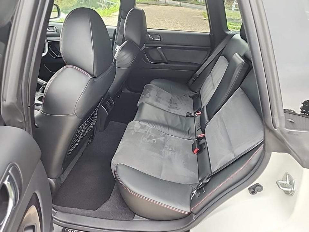 SUBARU LEGACY