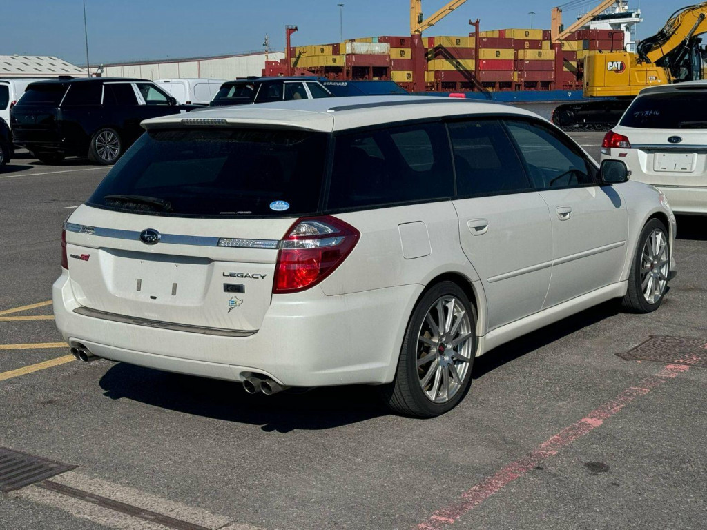 SUBARU LEGACY