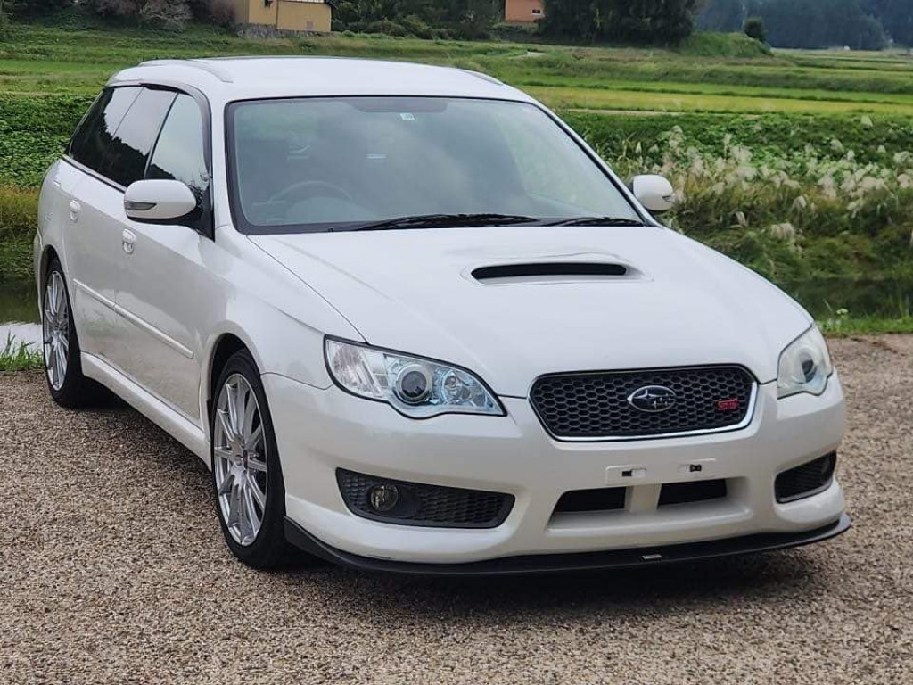 SUBARU LEGACY