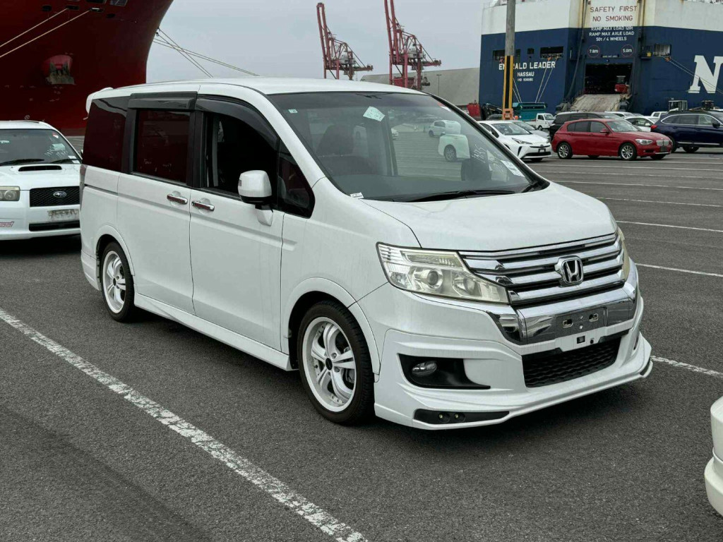 HONDA STEPWAGON