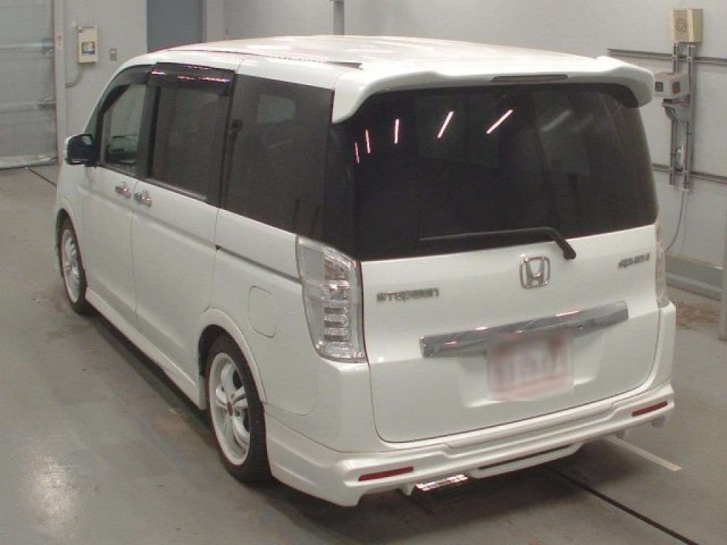 HONDA STEPWAGON