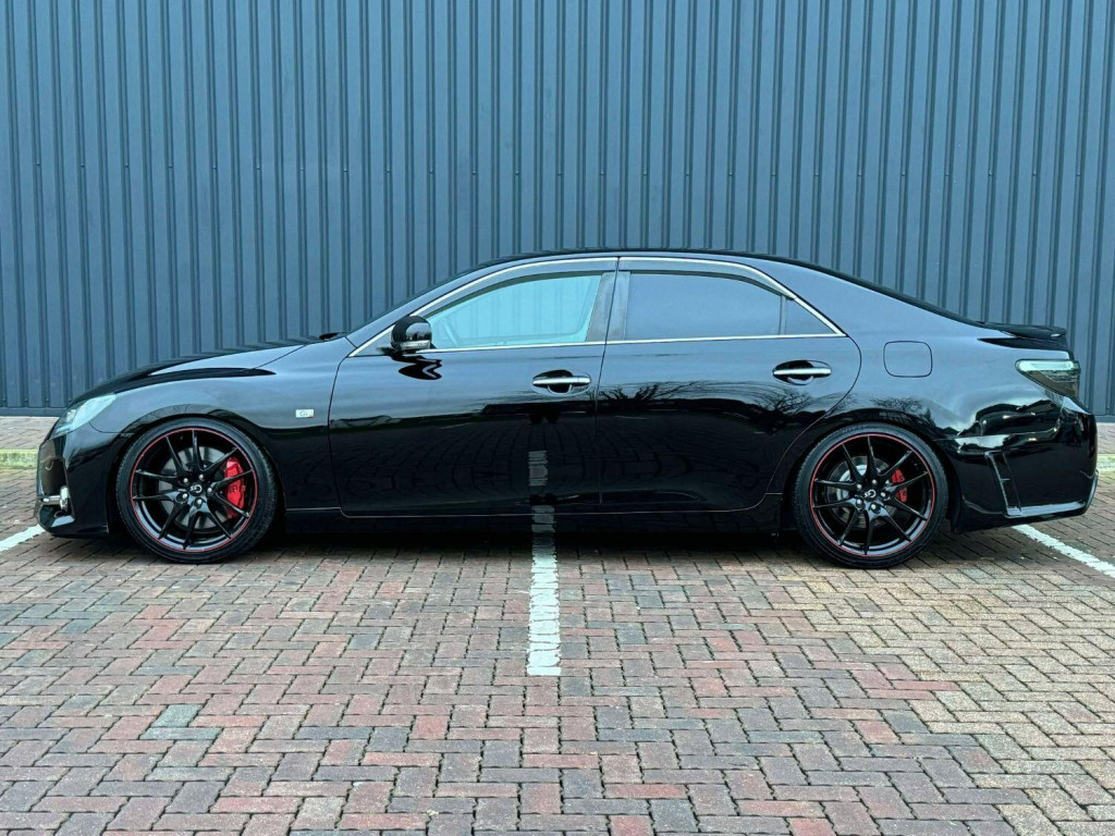 TOYOTA MARK X