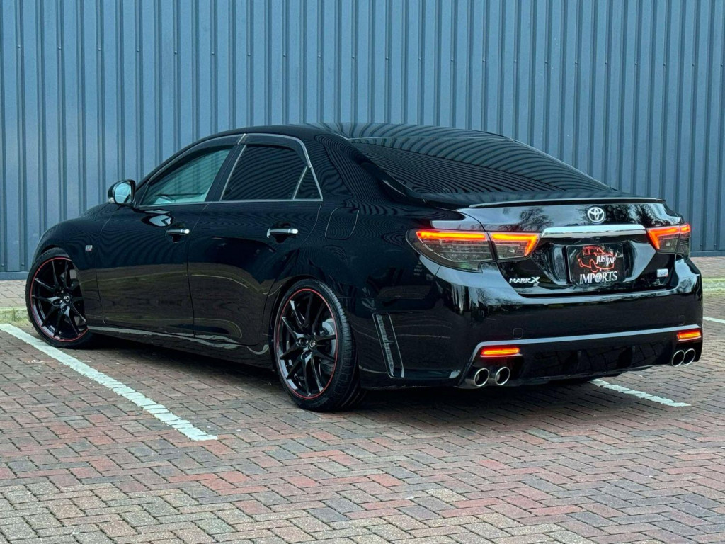 TOYOTA MARK X