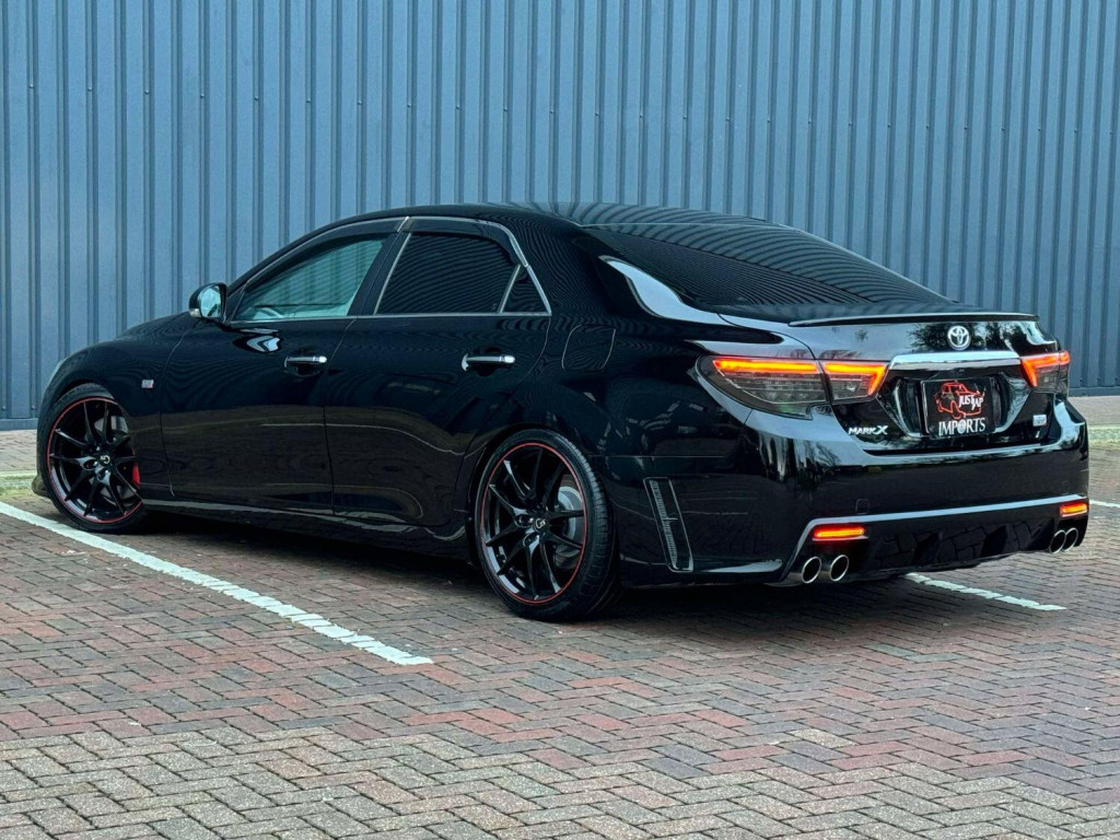TOYOTA MARK X