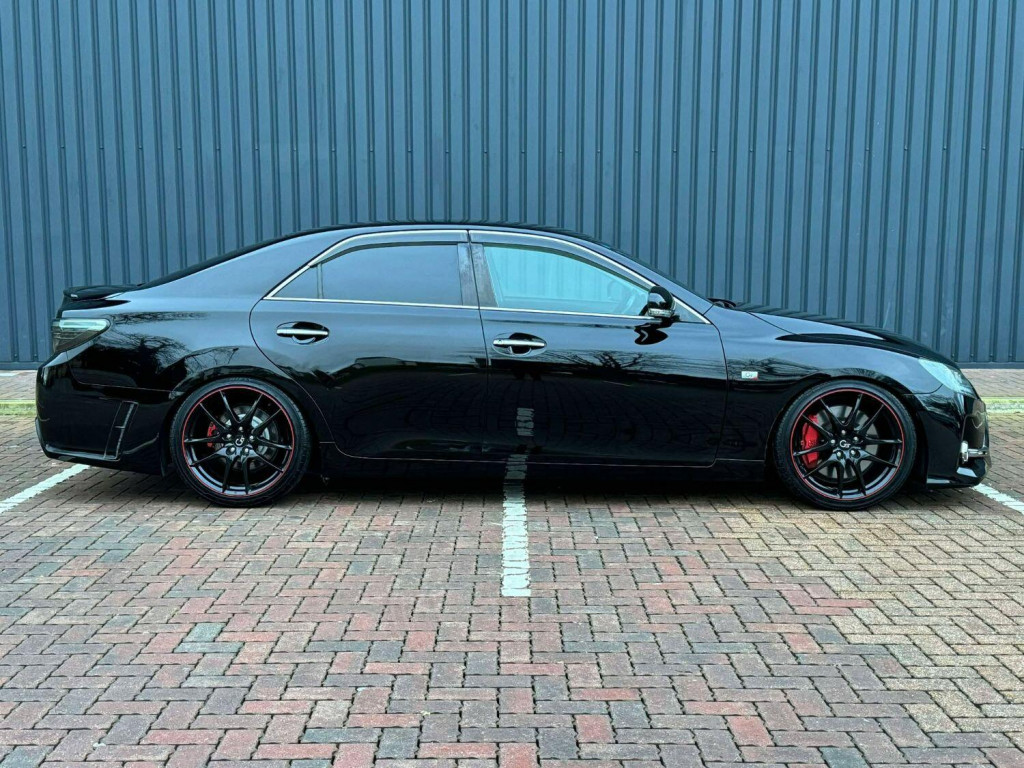 TOYOTA MARK X