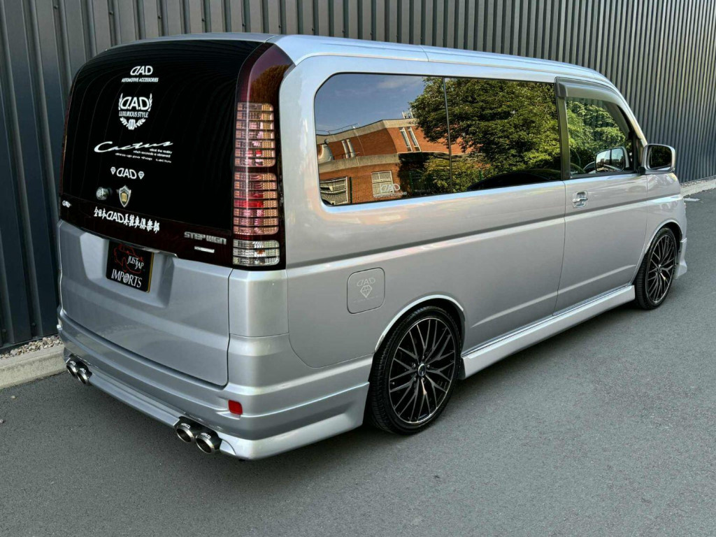 HONDA STEPWAGON