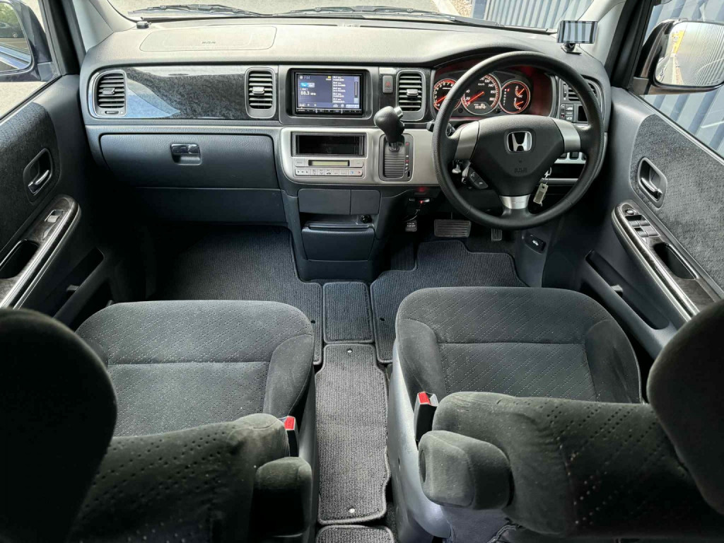 HONDA STEPWAGON