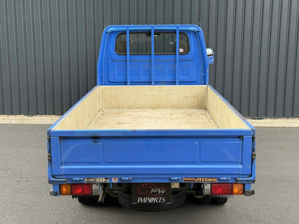NISSAN CABSTAR