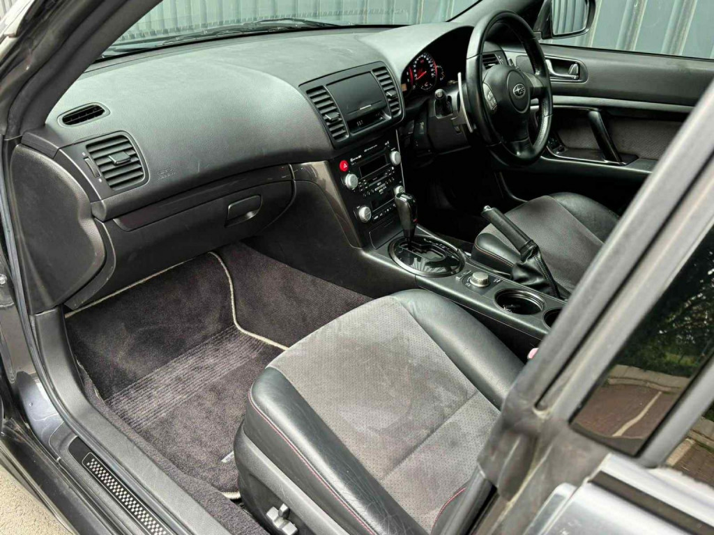 SUBARU LEGACY