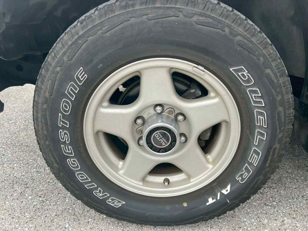 ISUZU BIGHORN