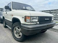 ISUZU BIGHORN