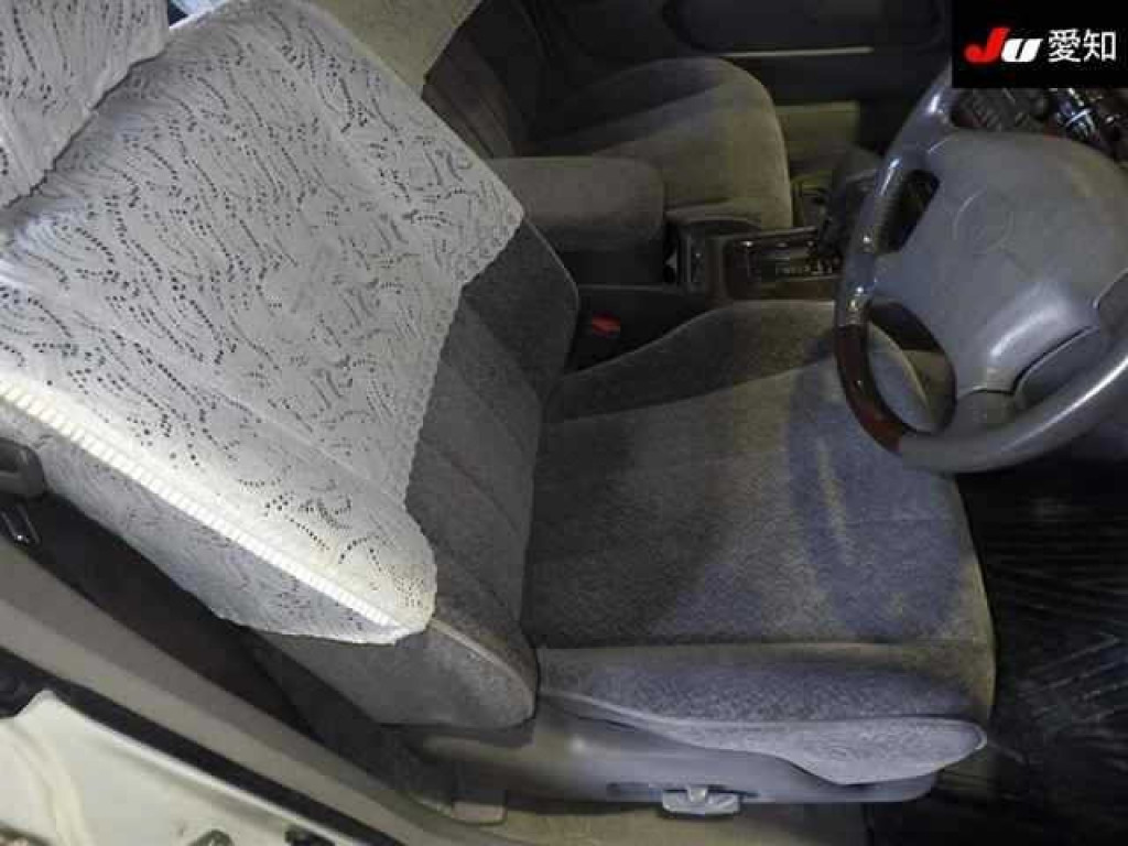 TOYOTA MARK II