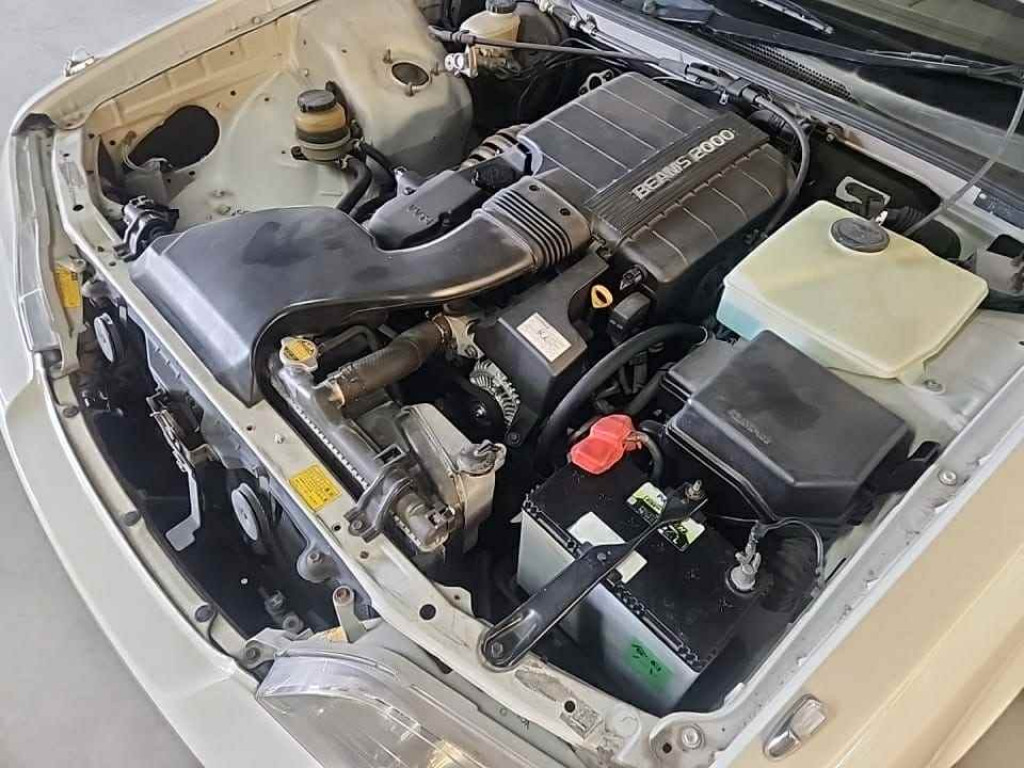 TOYOTA CRESTA