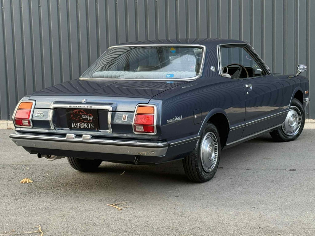 TOYOTA MARK II