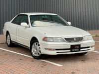 TOYOTA MARK II