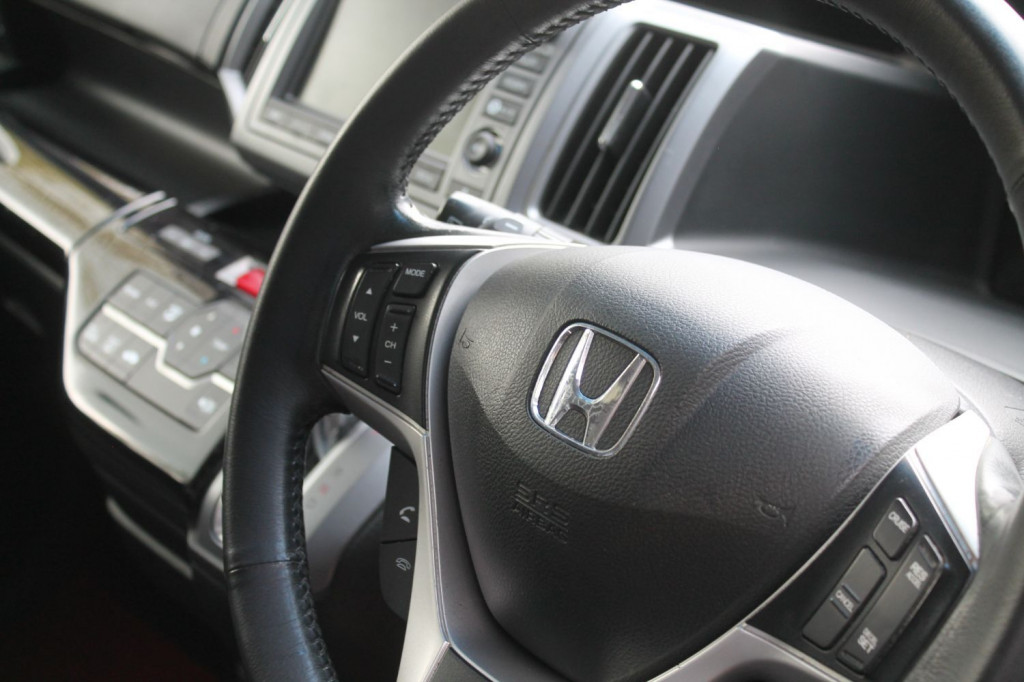 HONDA STEPWAGON