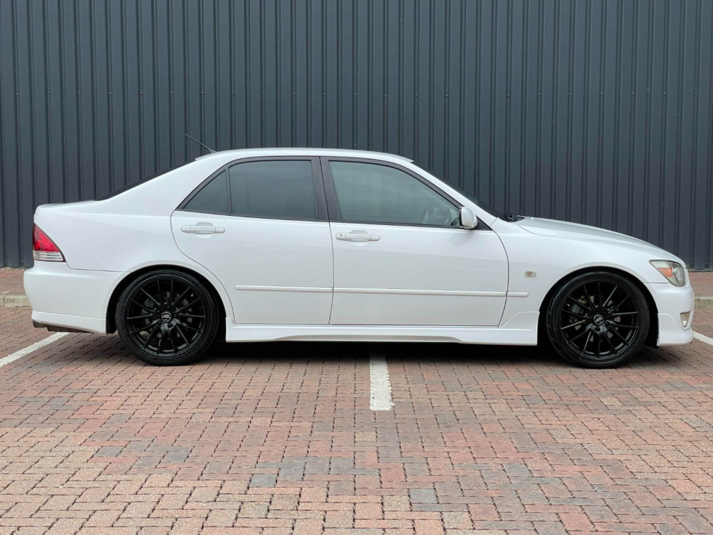 TOYOTA ALTEZZA