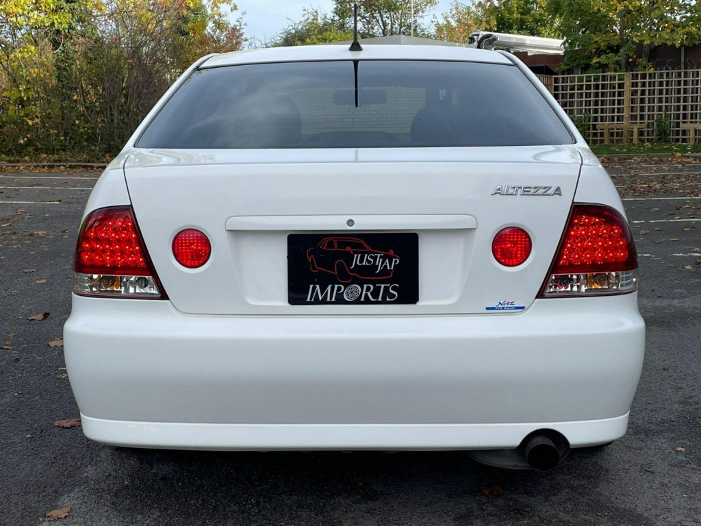 TOYOTA ALTEZZA