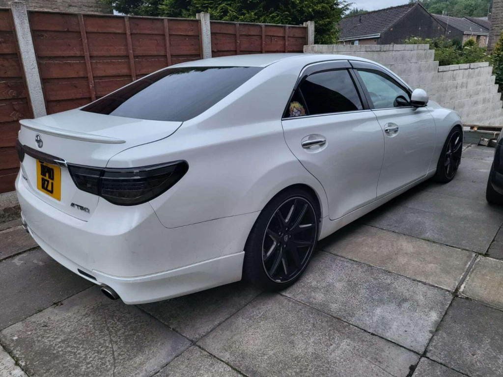 TOYOTA MARK X