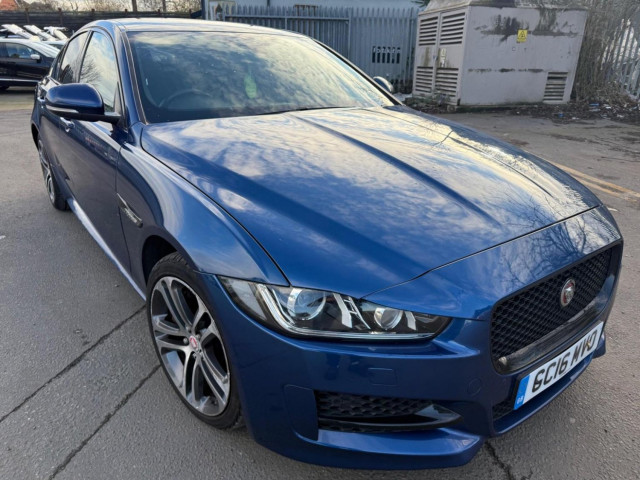 JAGUAR XE