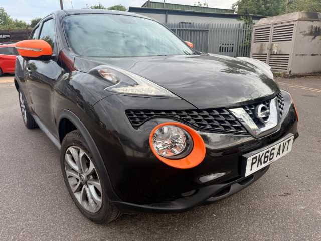 NISSAN JUKE