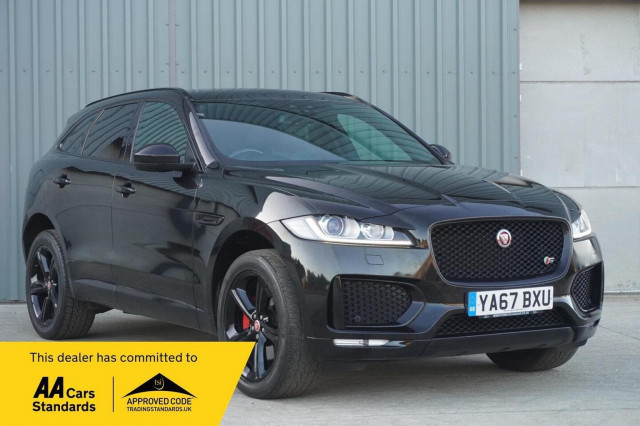 JAGUAR F-PACE