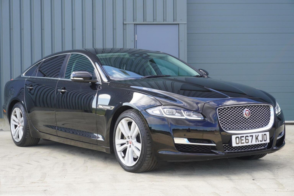 JAGUAR XJ
