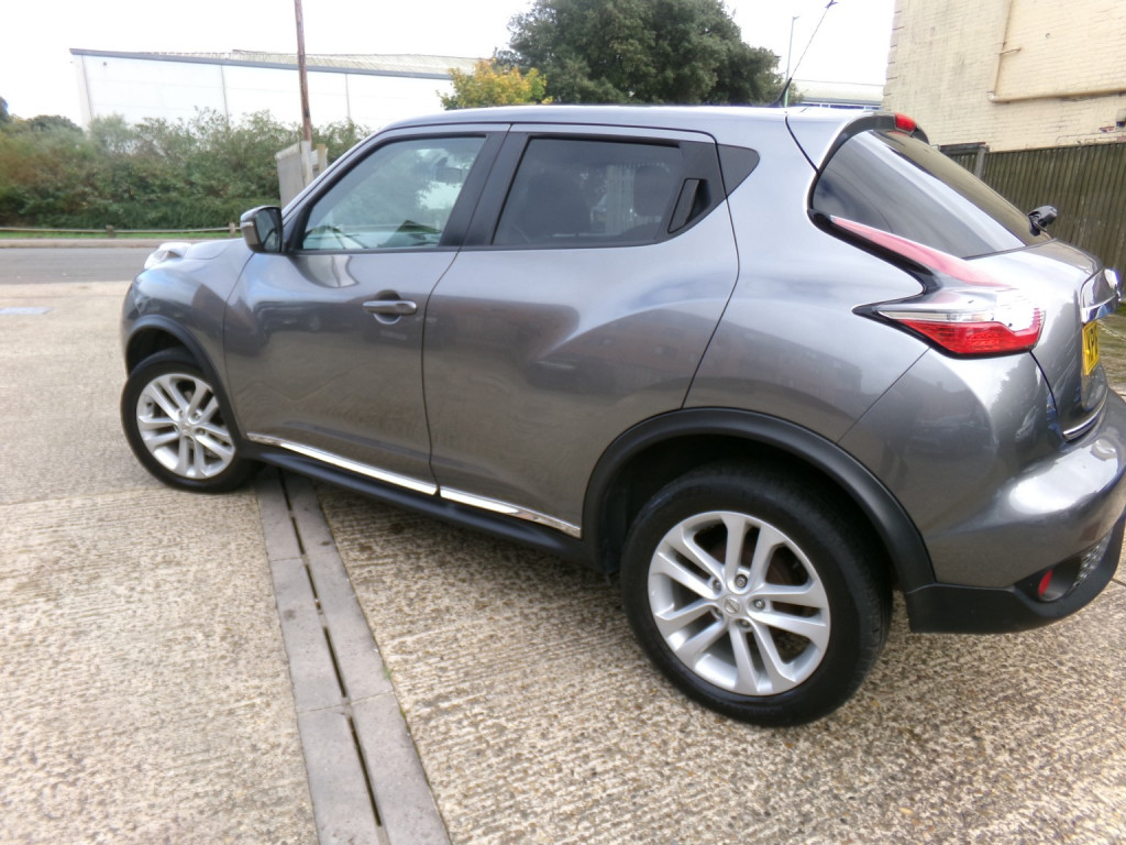 NISSAN JUKE