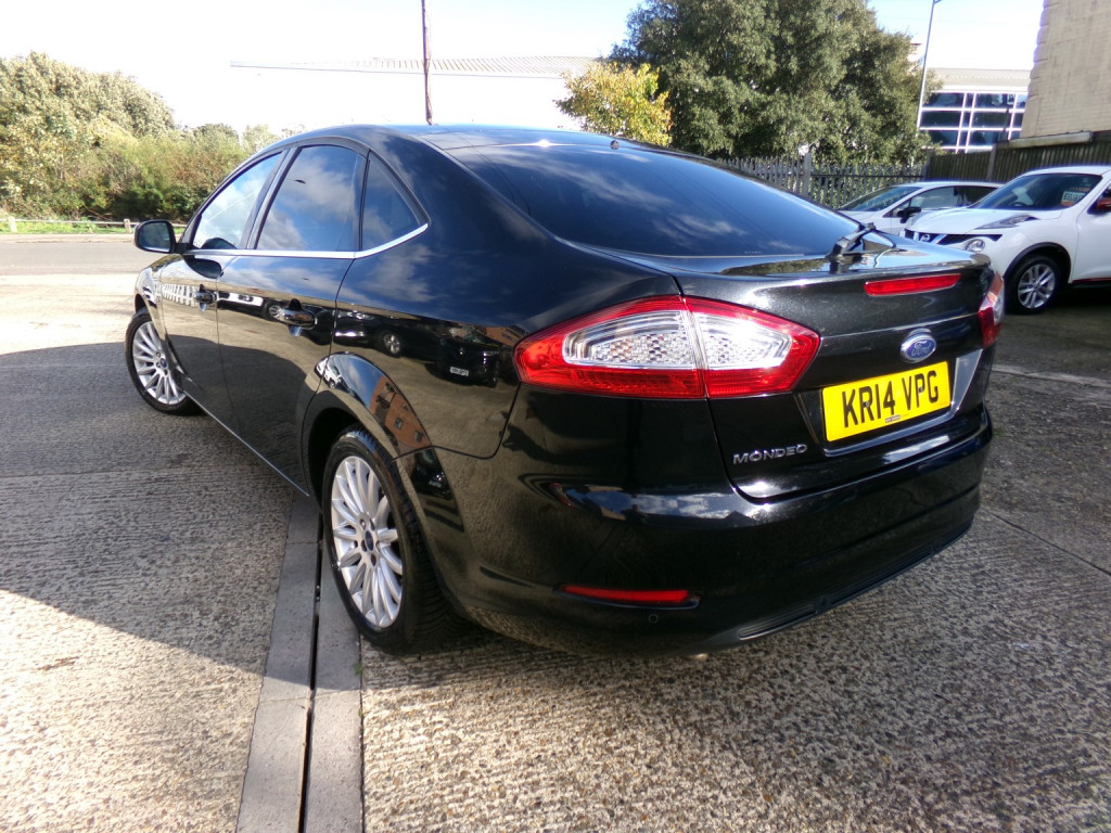 FORD MONDEO