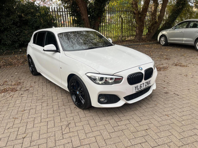 BMW 1 SERIES