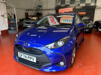 TOYOTA YARIS