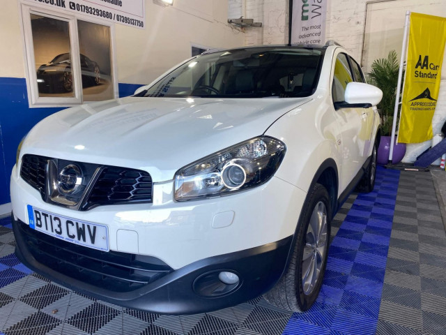 NISSAN QASHQAI 1.6 Tekna 2WD Euro 5 5dr