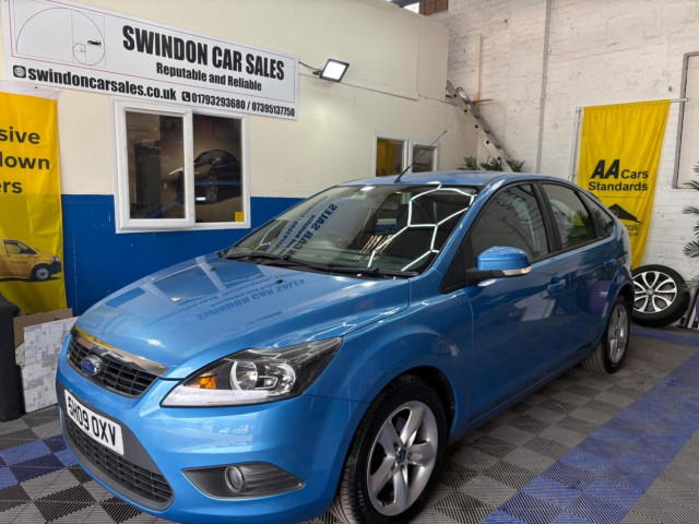 FORD FOCUS 1.6 Zetec 5dr