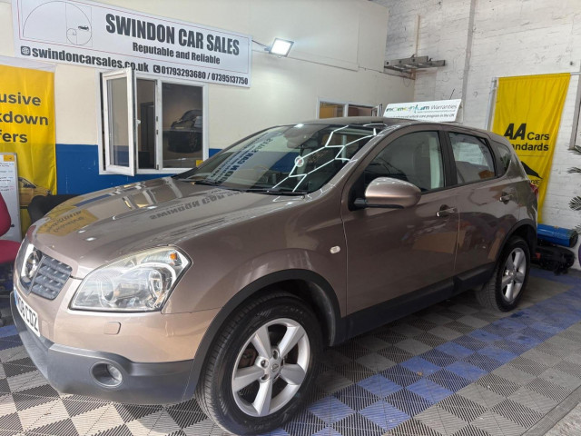 NISSAN QASHQAI 2.0 dCi Tekna 2WD 5dr