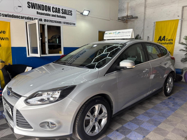 FORD FOCUS 1.6 TDCi Zetec Euro 5 (s/s) 5dr