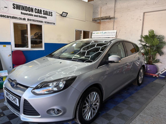 FORD FOCUS 1.6 Zetec Euro 5 5dr