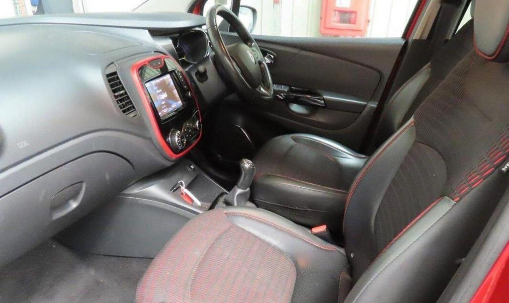 RENAULT CAPTUR